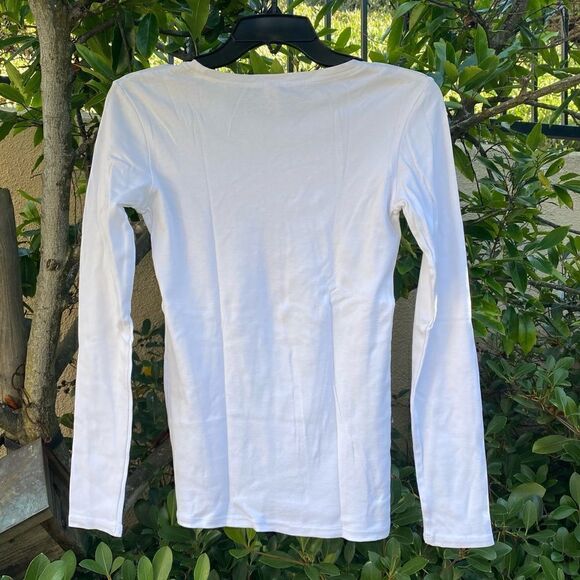 Lucy "Cabin Bound" White and Blue Graphic Long Sleeve Tee. Size Small.  EUC! - Picture 2 of 4